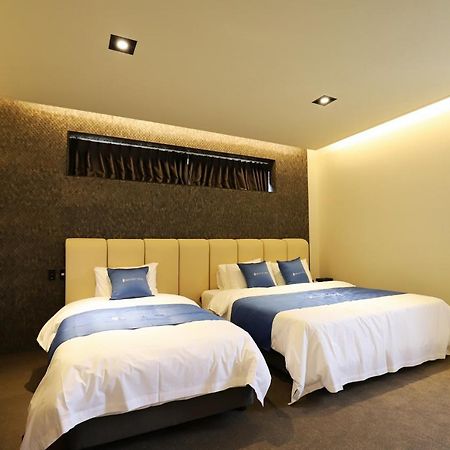 Chuncheon Hotel Bentley Exterior foto
