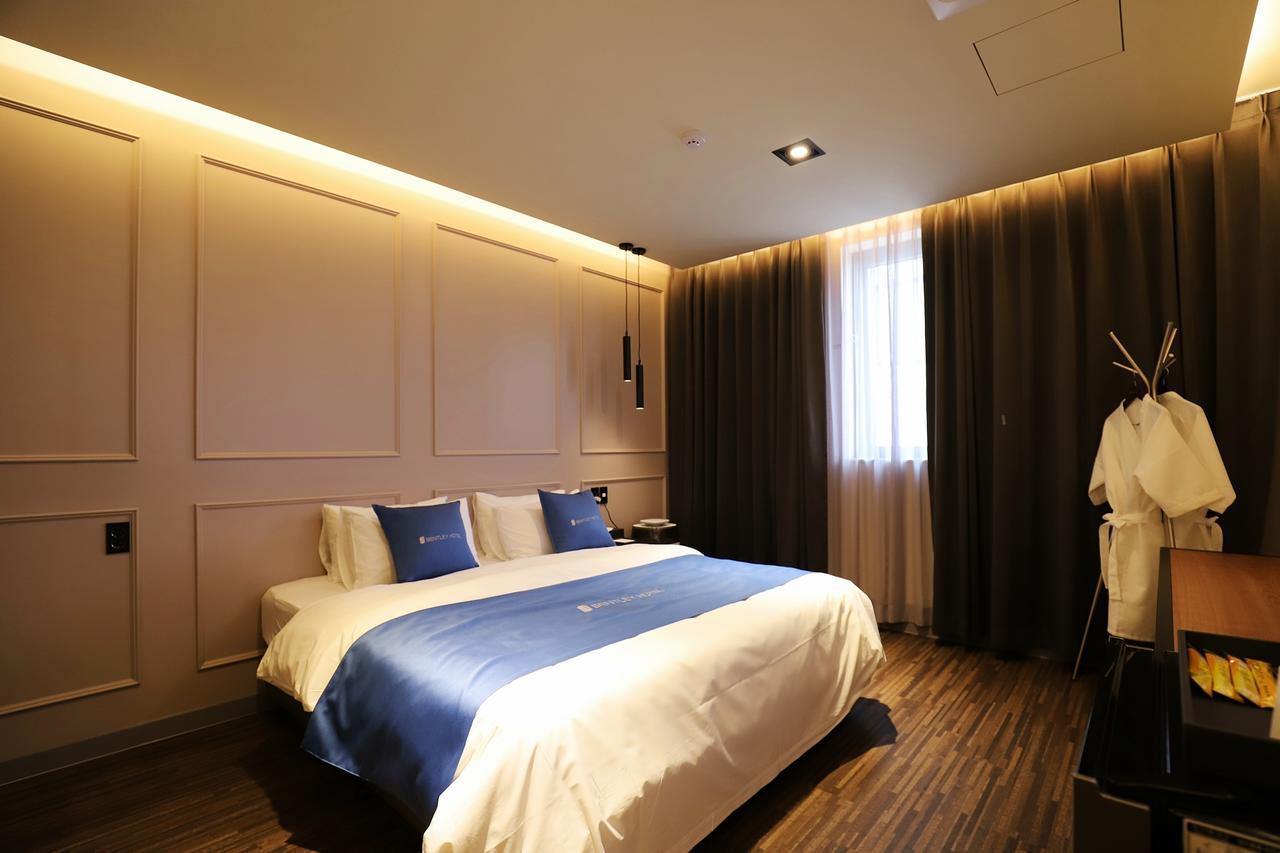 Chuncheon Hotel Bentley Exterior foto