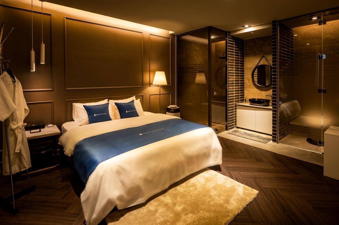 Chuncheon Hotel Bentley Exterior foto