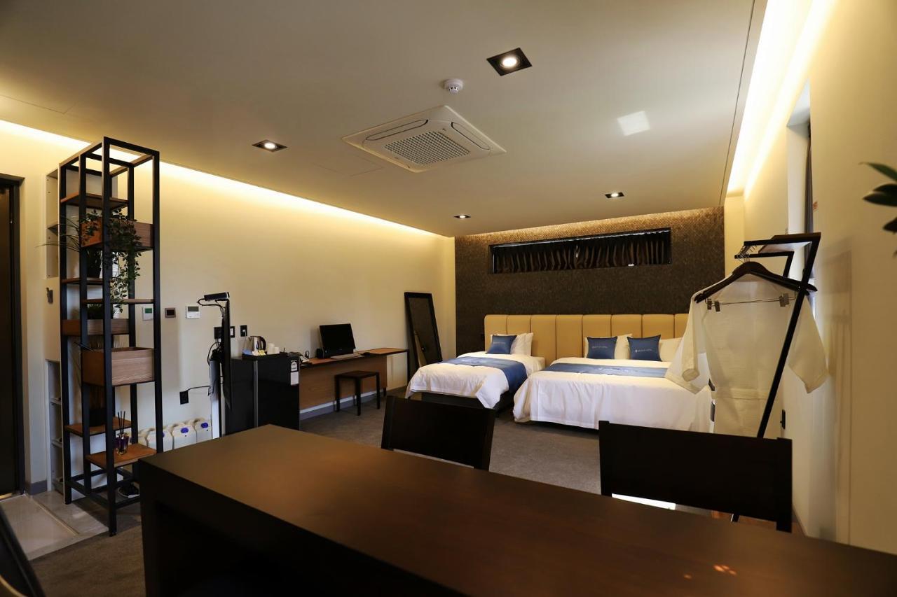 Chuncheon Hotel Bentley Exterior foto